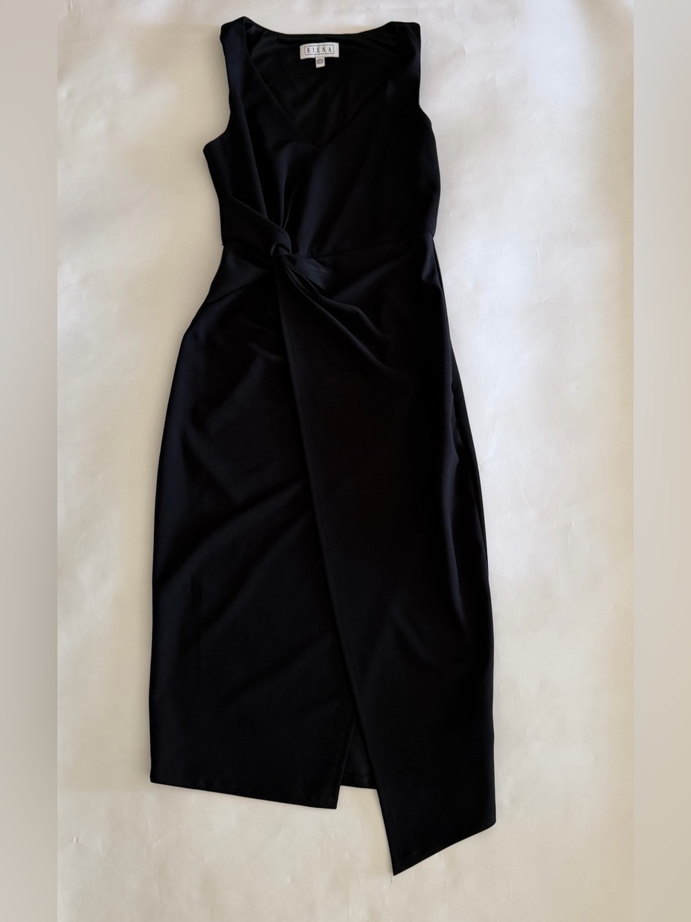 Sleek Black Twist-Waist Midi Dress